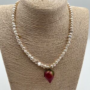 Elegant Pearl Necklace resin real rose Pendant